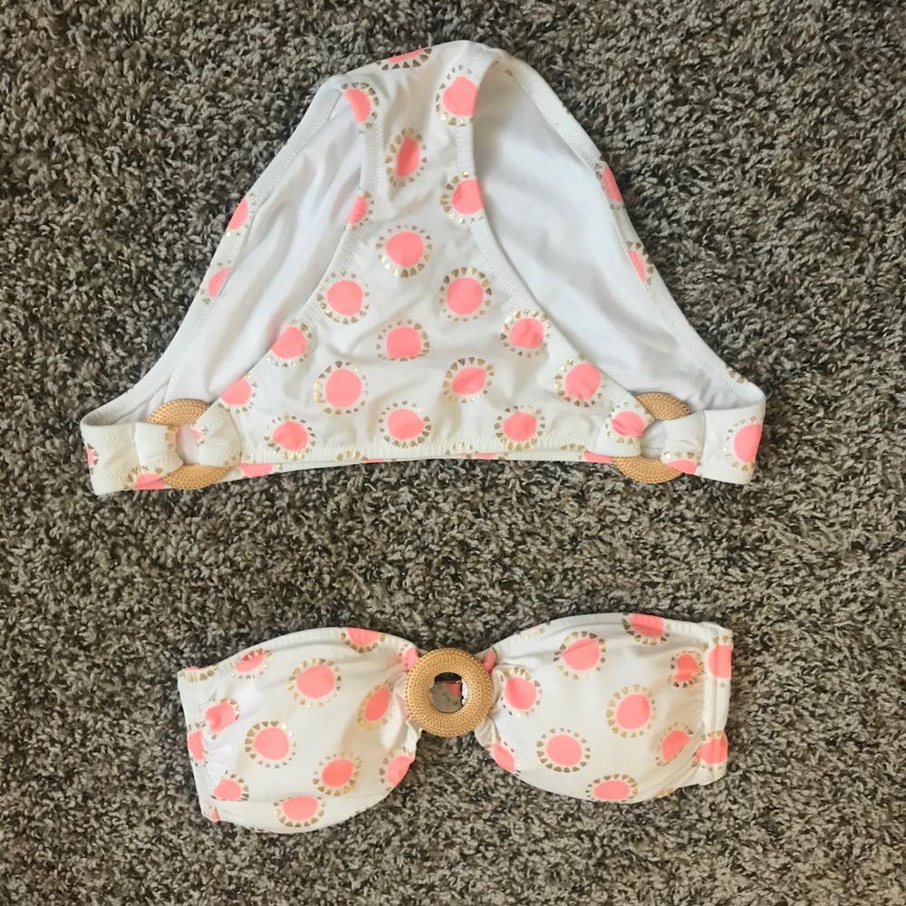 Victoria’s Secret bikini